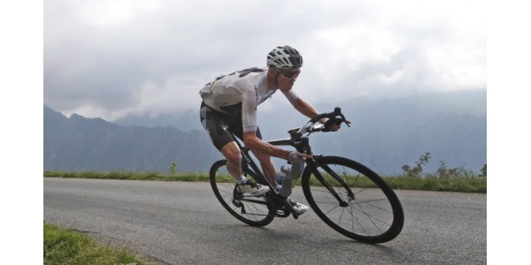 Froome ist von einer Verletzung zurück