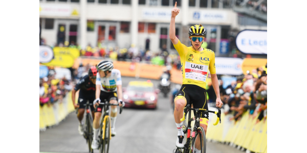 Tadej Pogačar verlängert Vertrag mit Emirates-Flotte bis 2027
